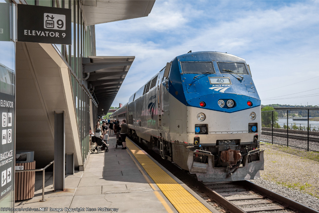 Amtrak Borealis